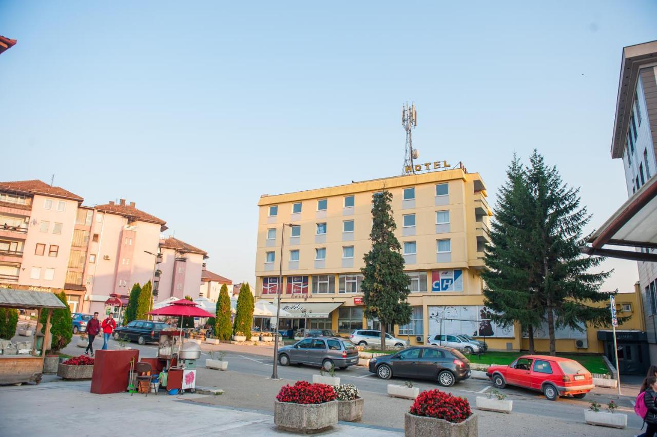 Prenociste "Nacional" Ξενοδοχείο Prnjavor Εξωτερικό φωτογραφία